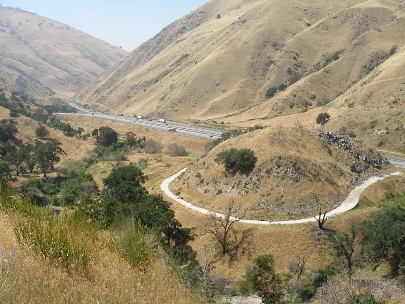 Dead Man's Curve (Various Locations) Dead Man's Curve (Various Locations)